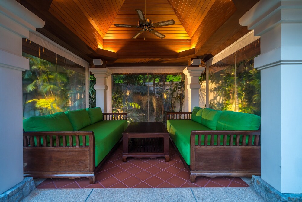 Sai Taan villas by Lofty