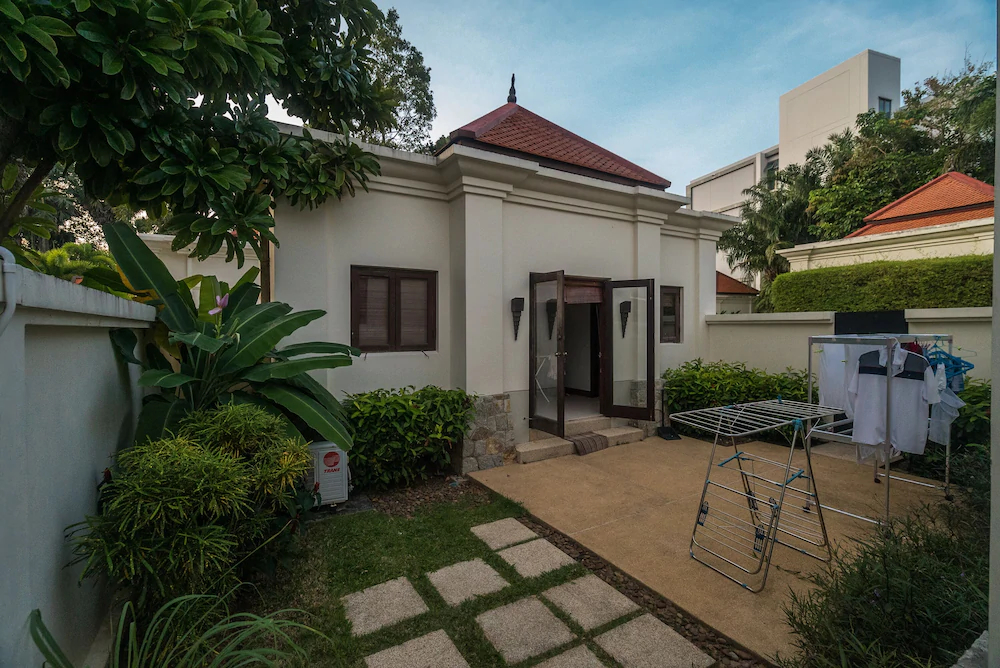 Sai Taan villas by Lofty