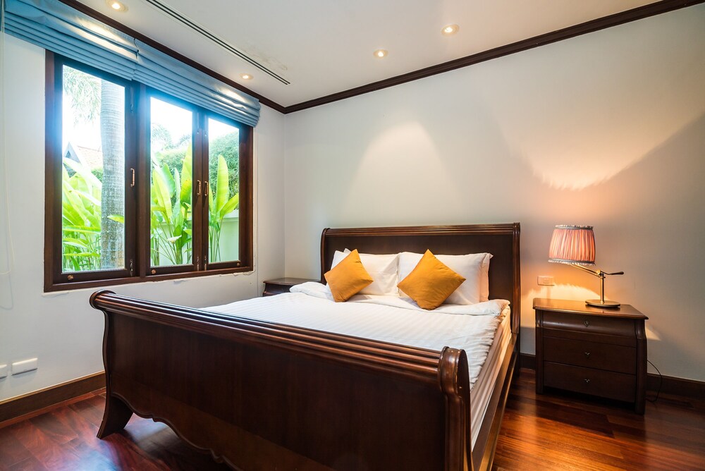 Sai Taan villas by Lofty