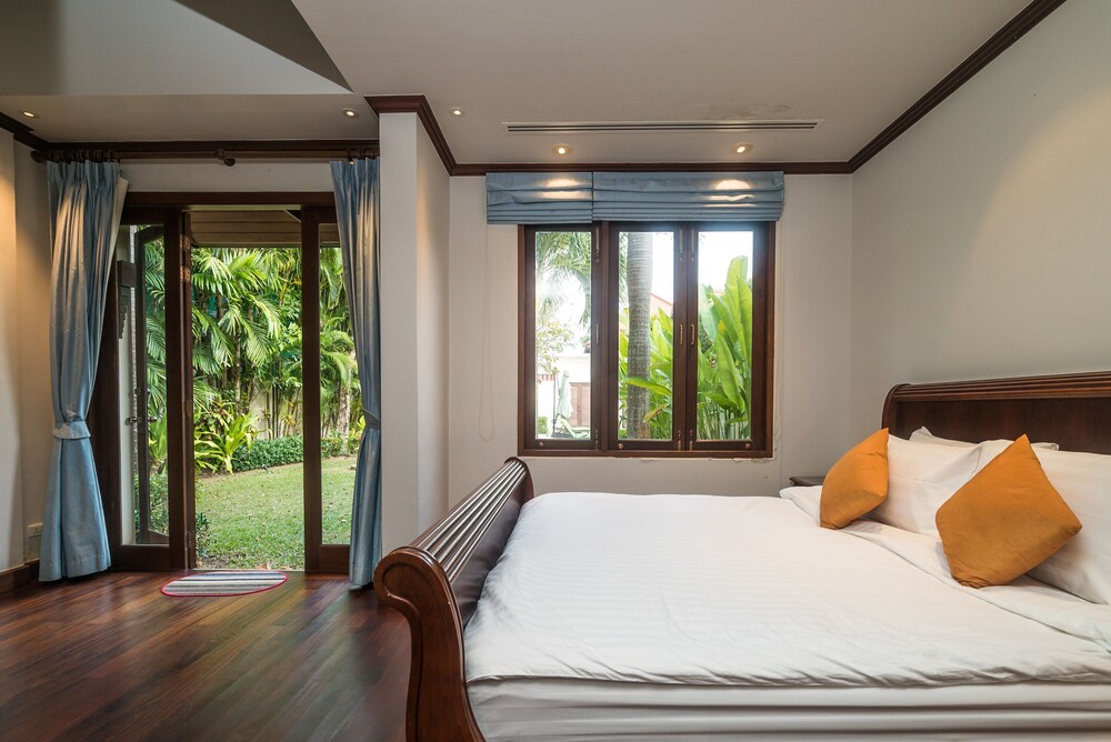 Sai Taan villas by Lofty
