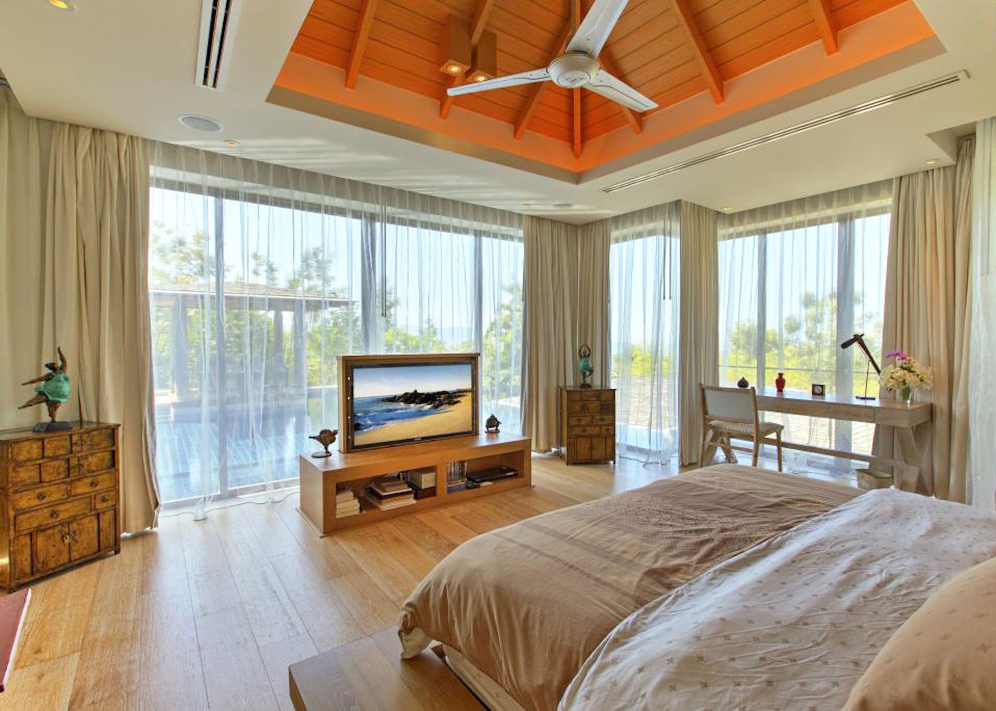 Seventh Villa
