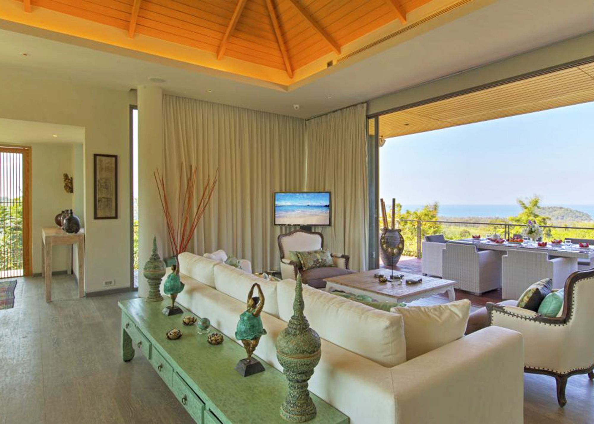 Seventh Villa