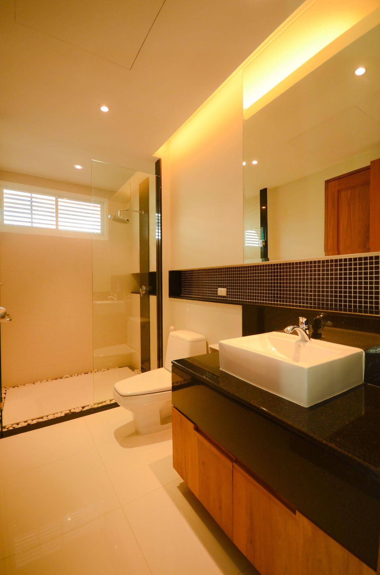 The Kiri Villas Resort