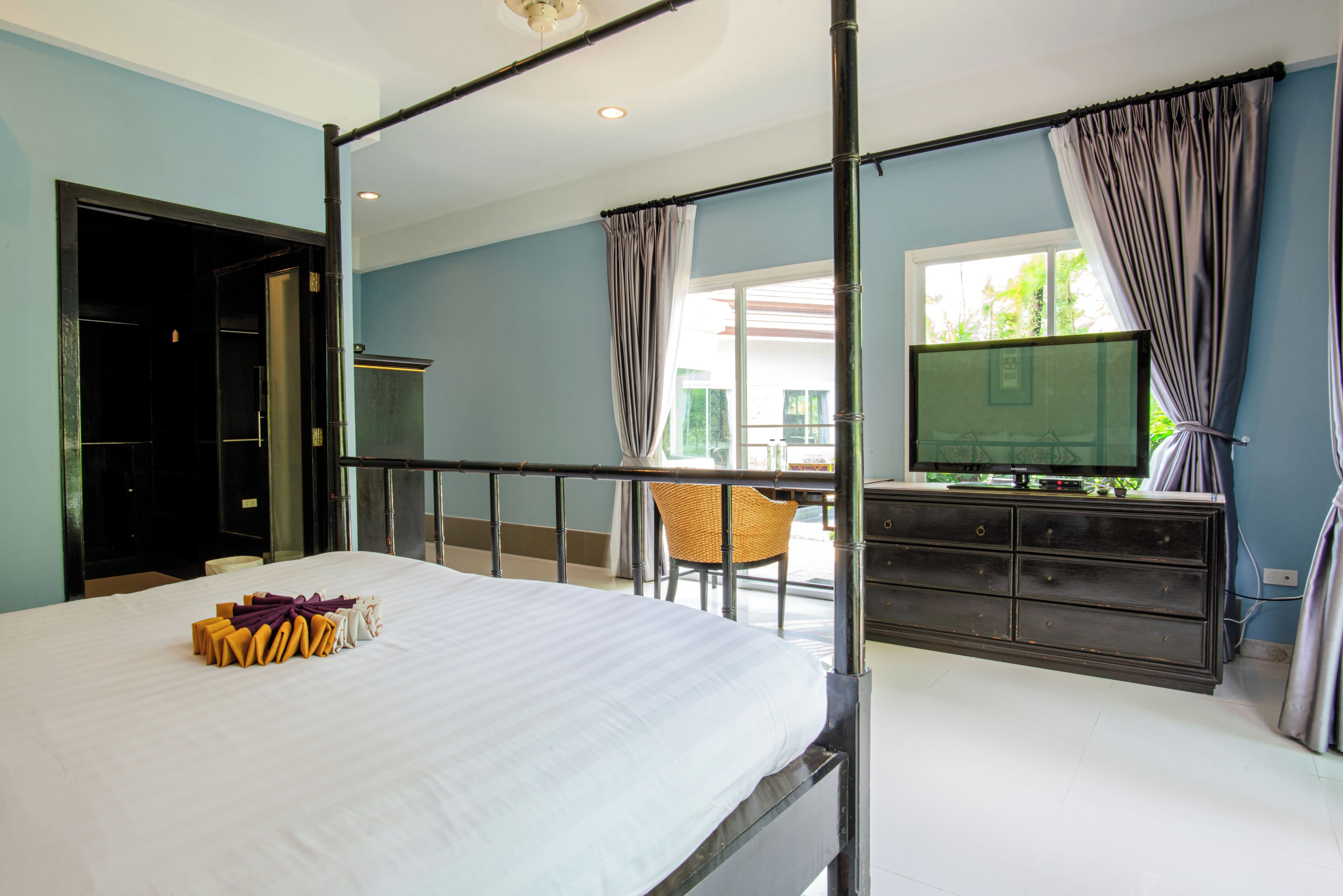 Colorful Pool Villa