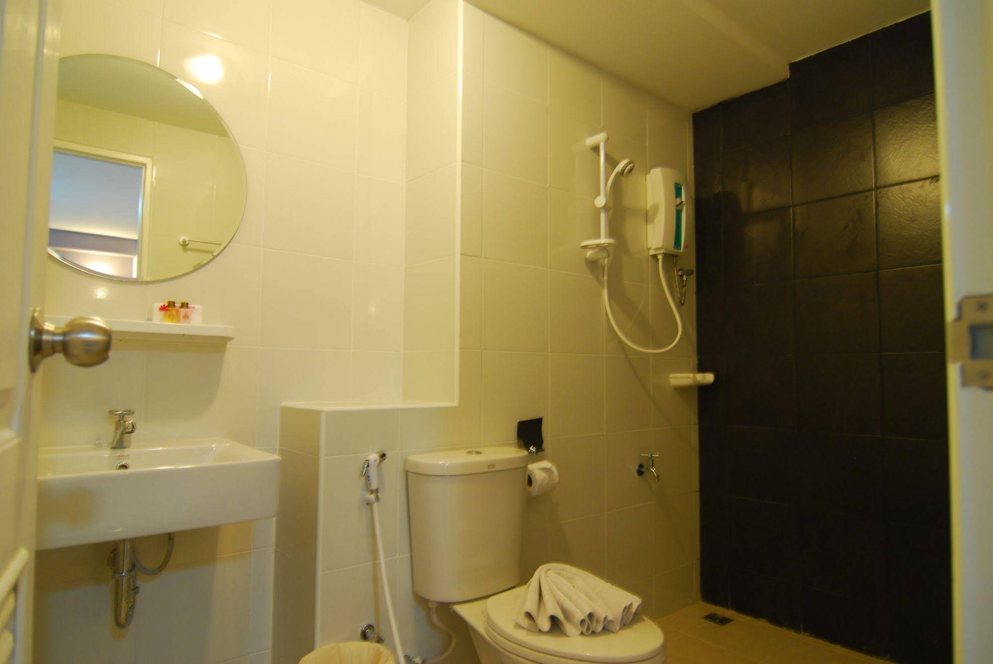 Leelawadee Naka Hotel