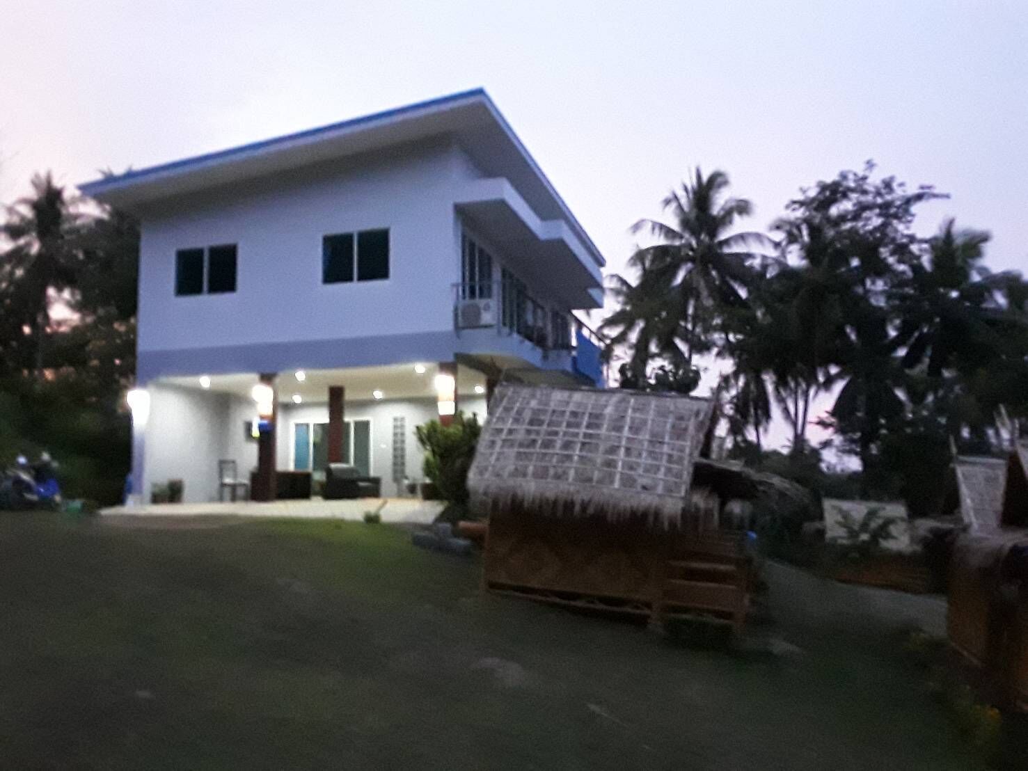 Sea view Panwa Cottage Hostel