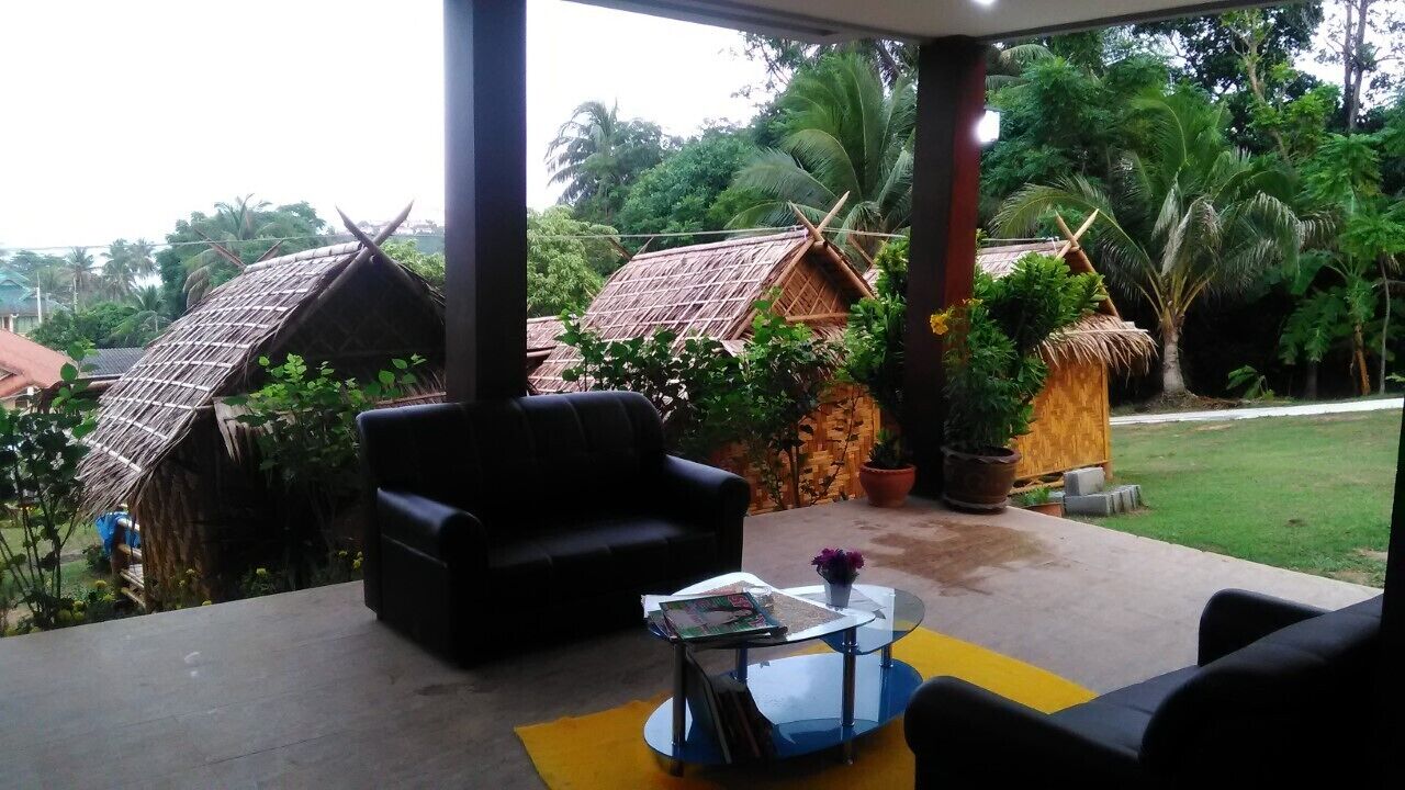 Sea view Panwa Cottage Hostel