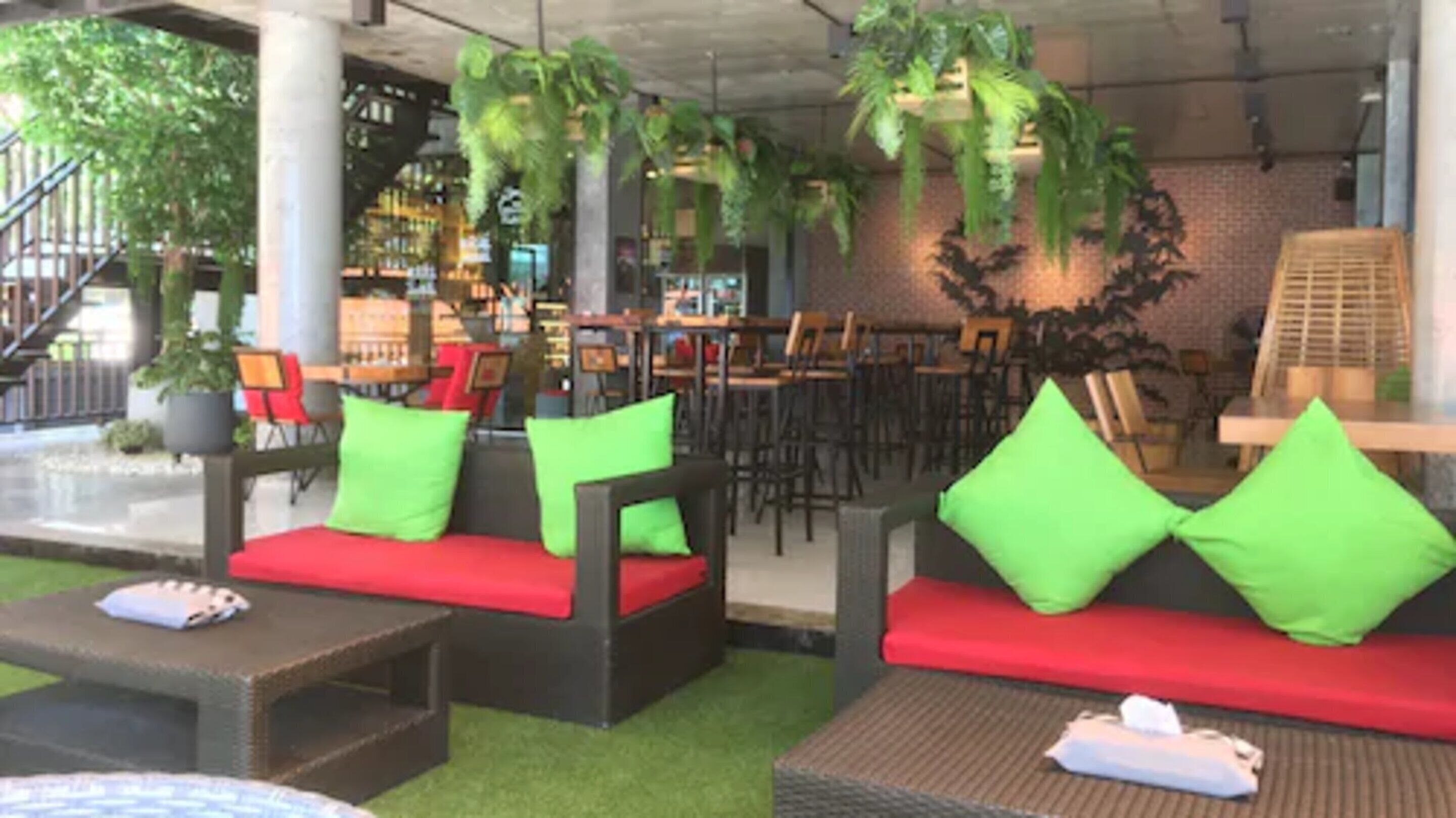 Maneetel Krabi Beachfront