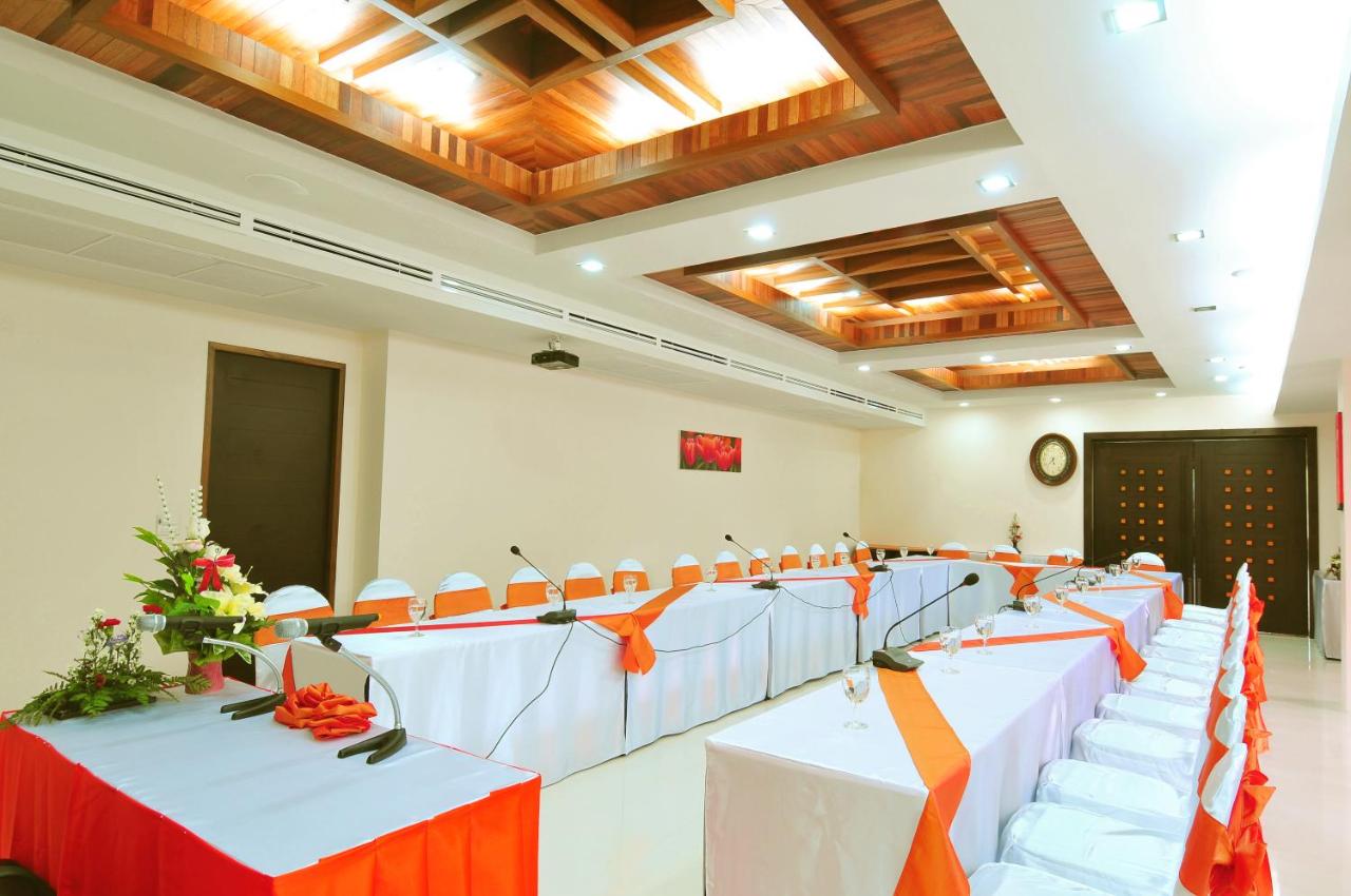 Phu Pi Maan Resort & Spa