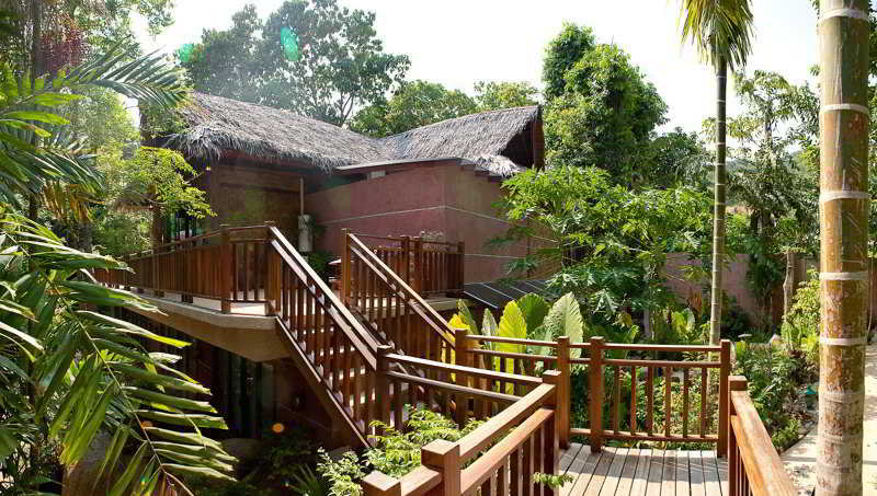 Somkiet Buri Resort