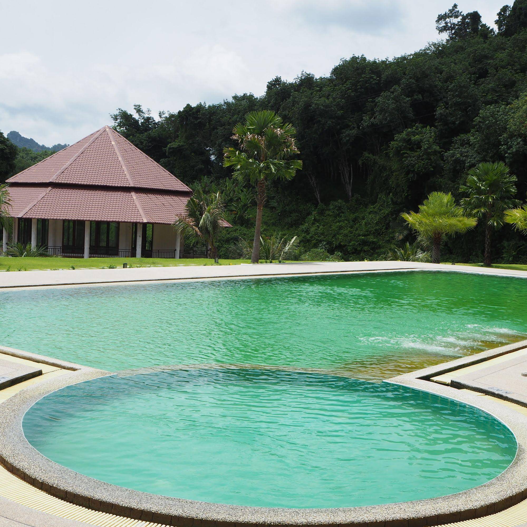 Takhun Mountain View Hotel