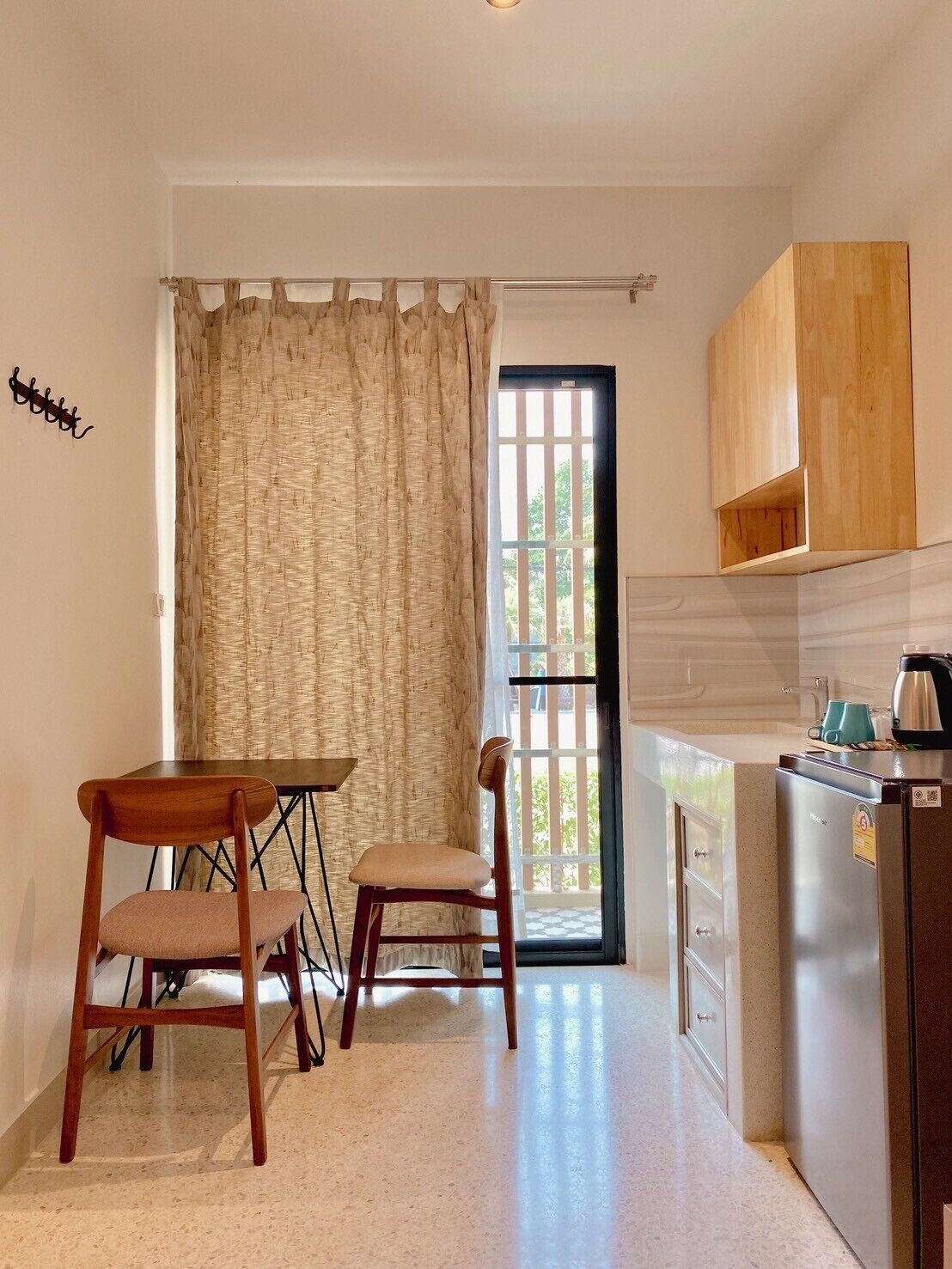 Calamint Residence Hotel