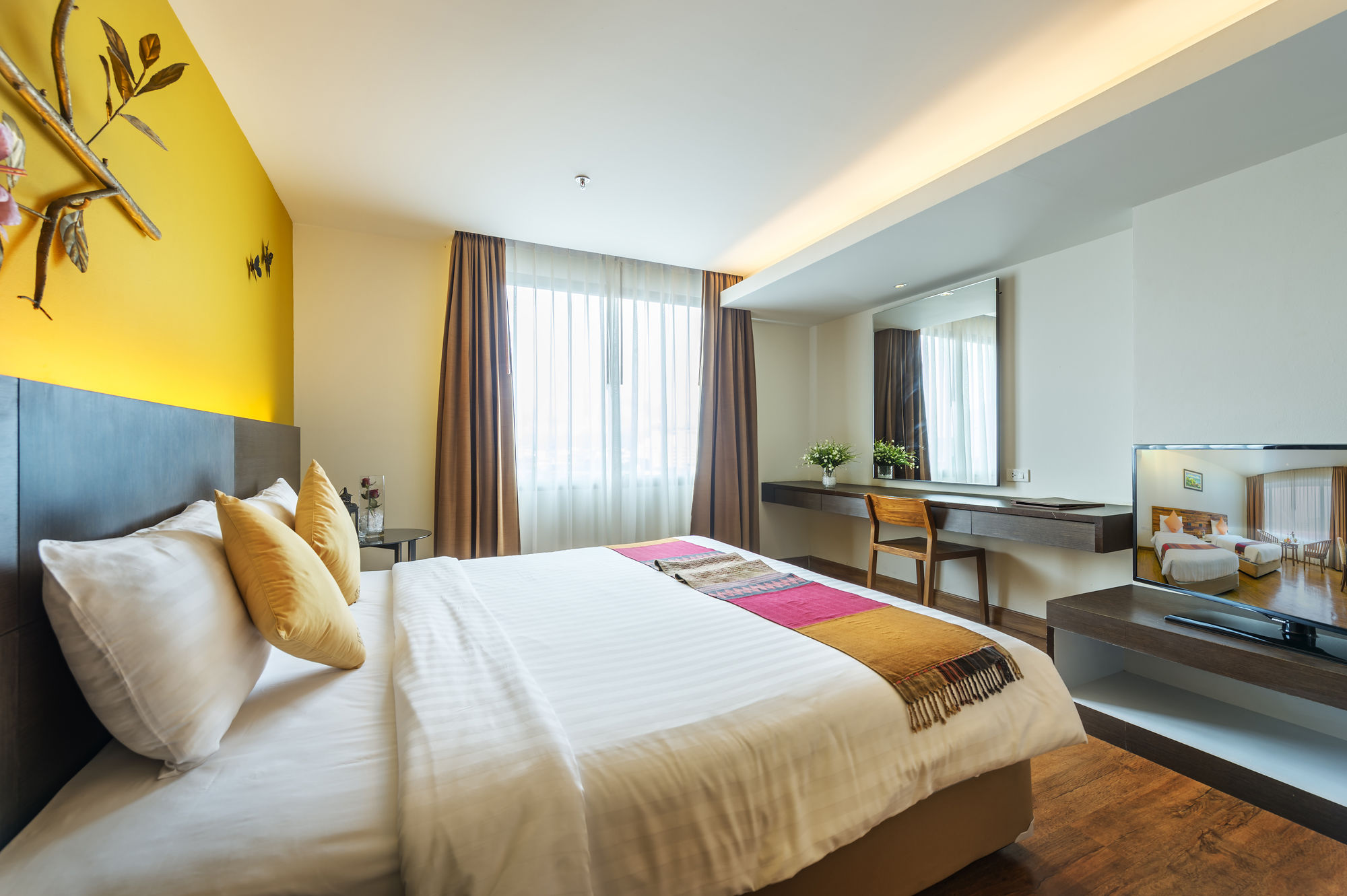 Buri Sriphu Boutique Hotel