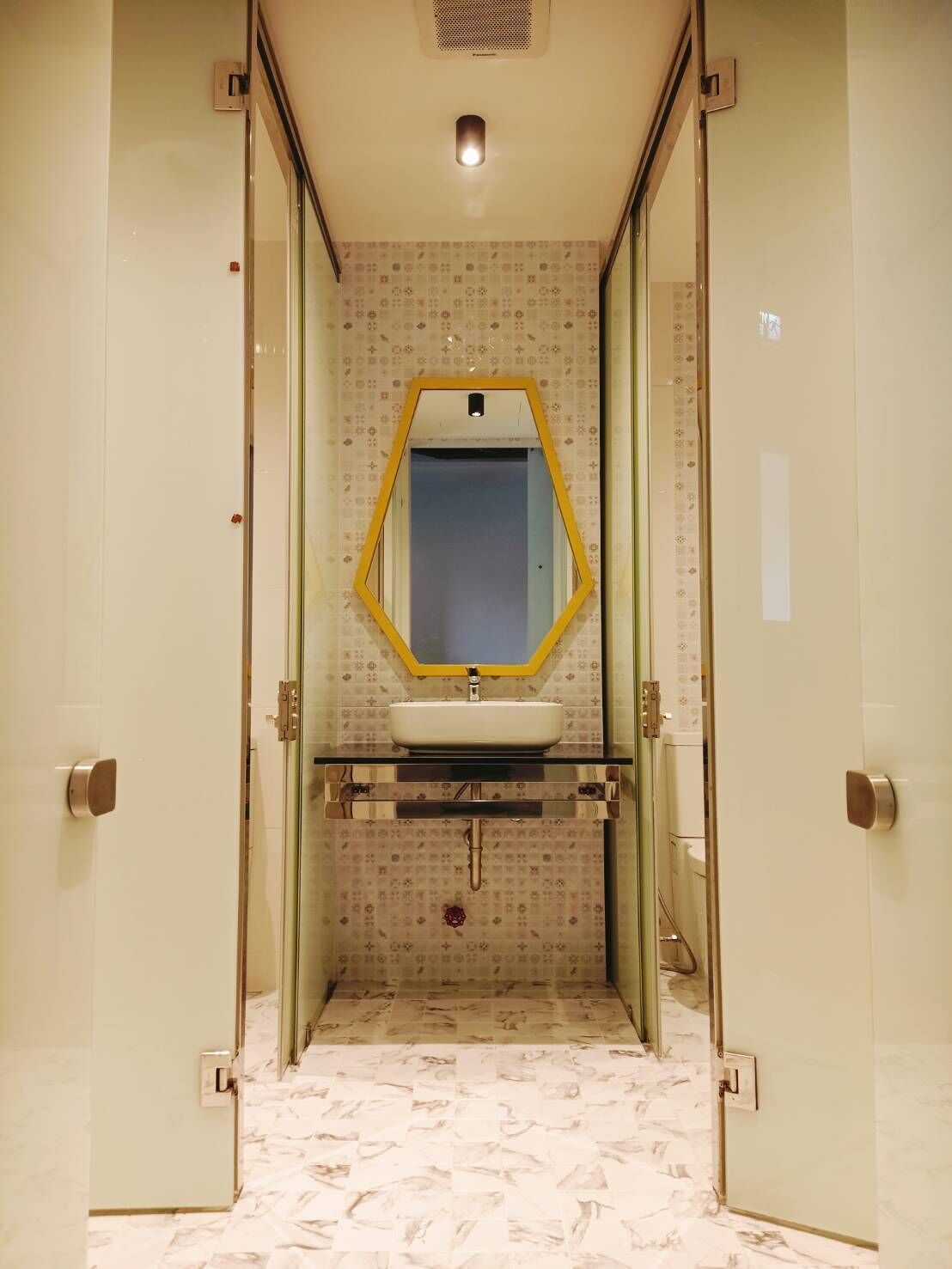 Icon Hotel