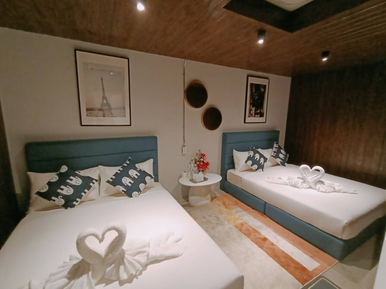 Icon Hotel