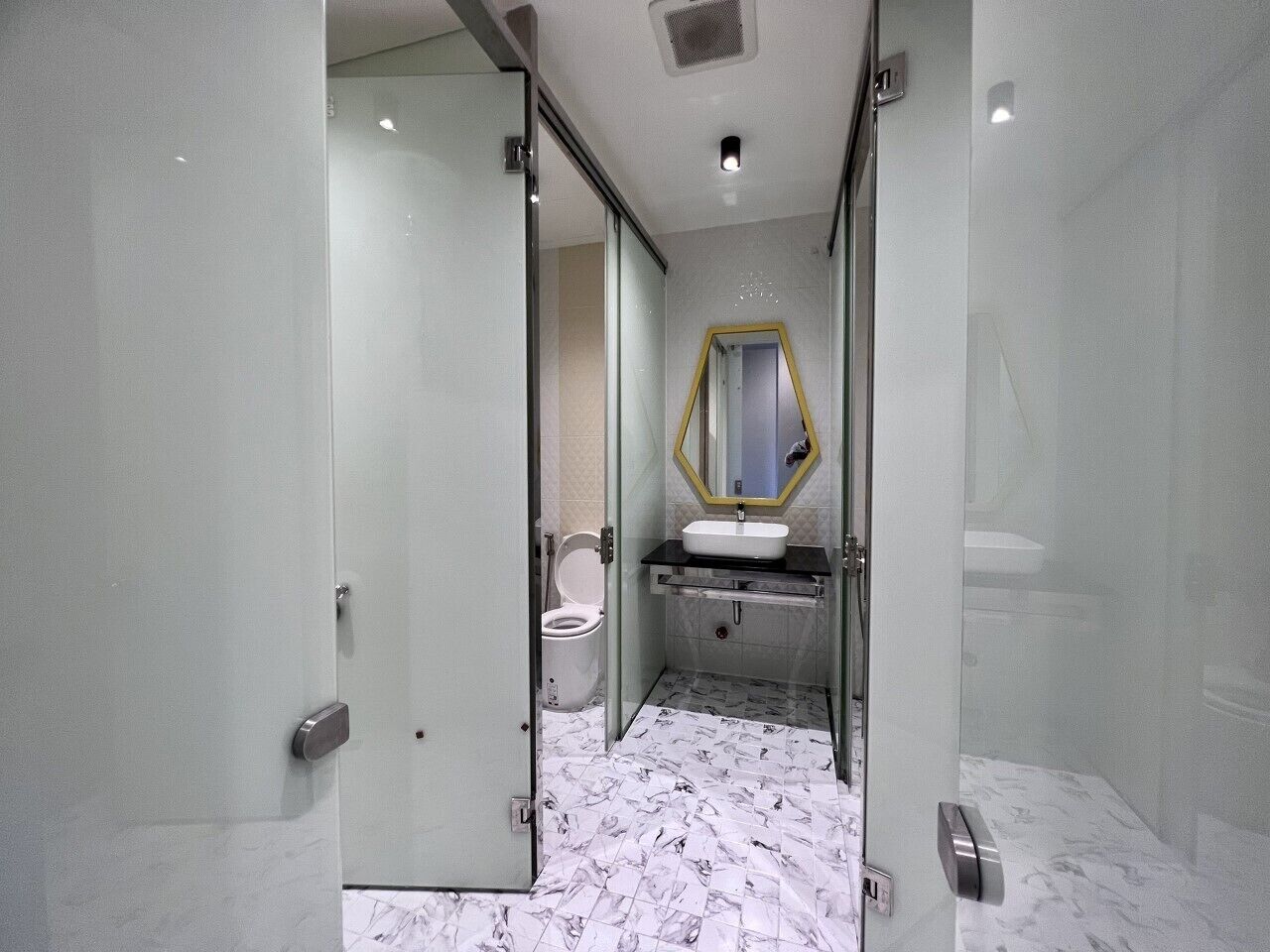 Icon Hotel