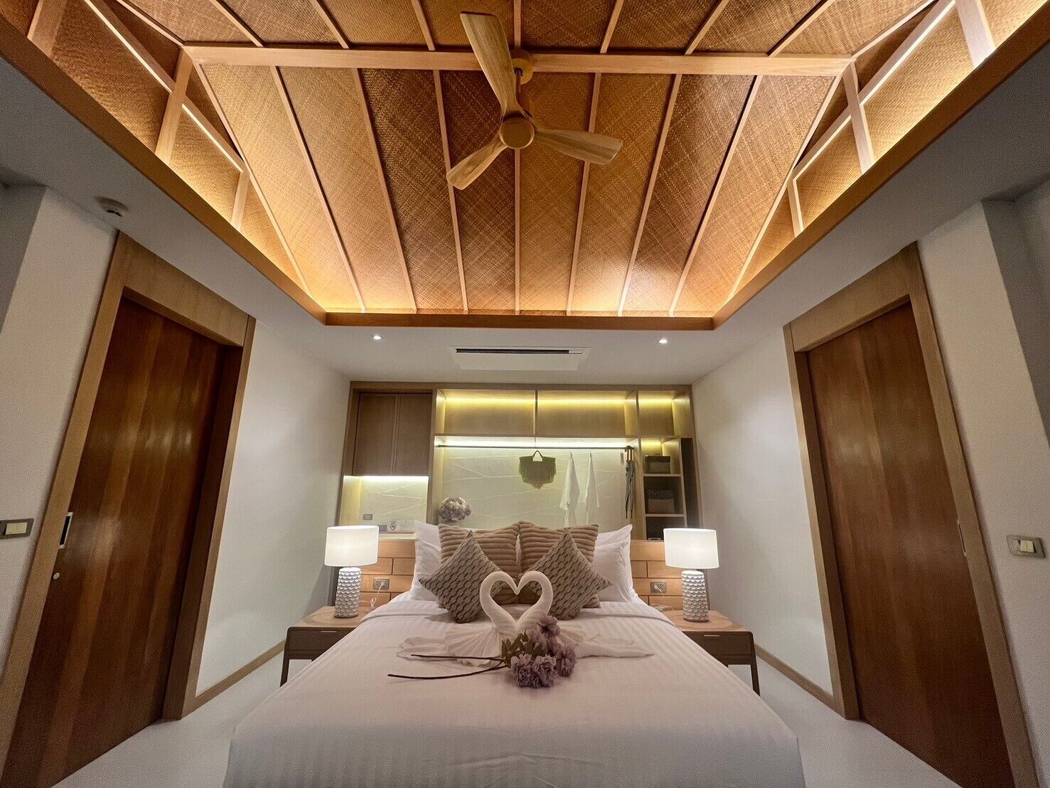 Luxtalay Khanom Hotel