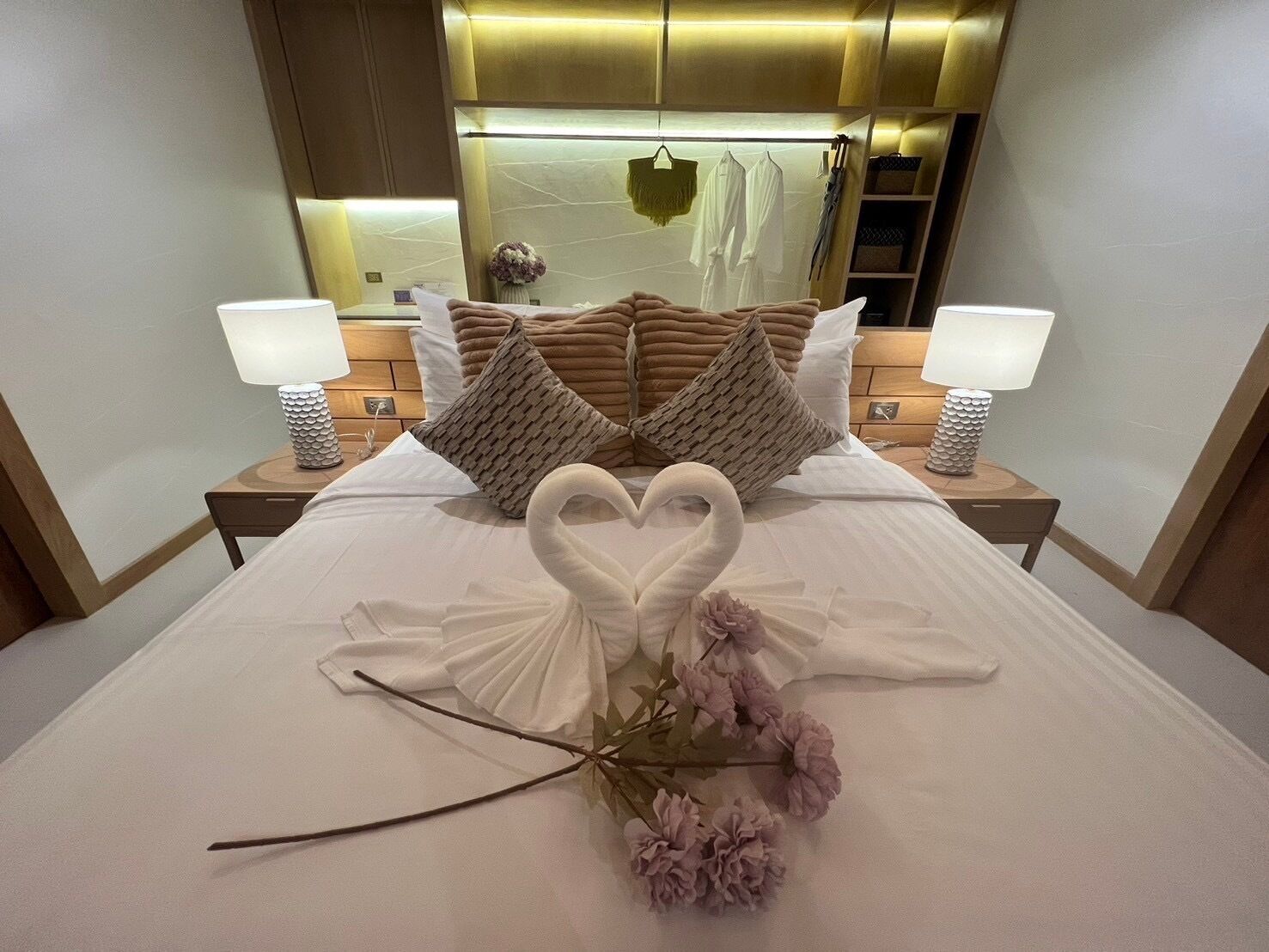 Luxtalay Khanom Hotel