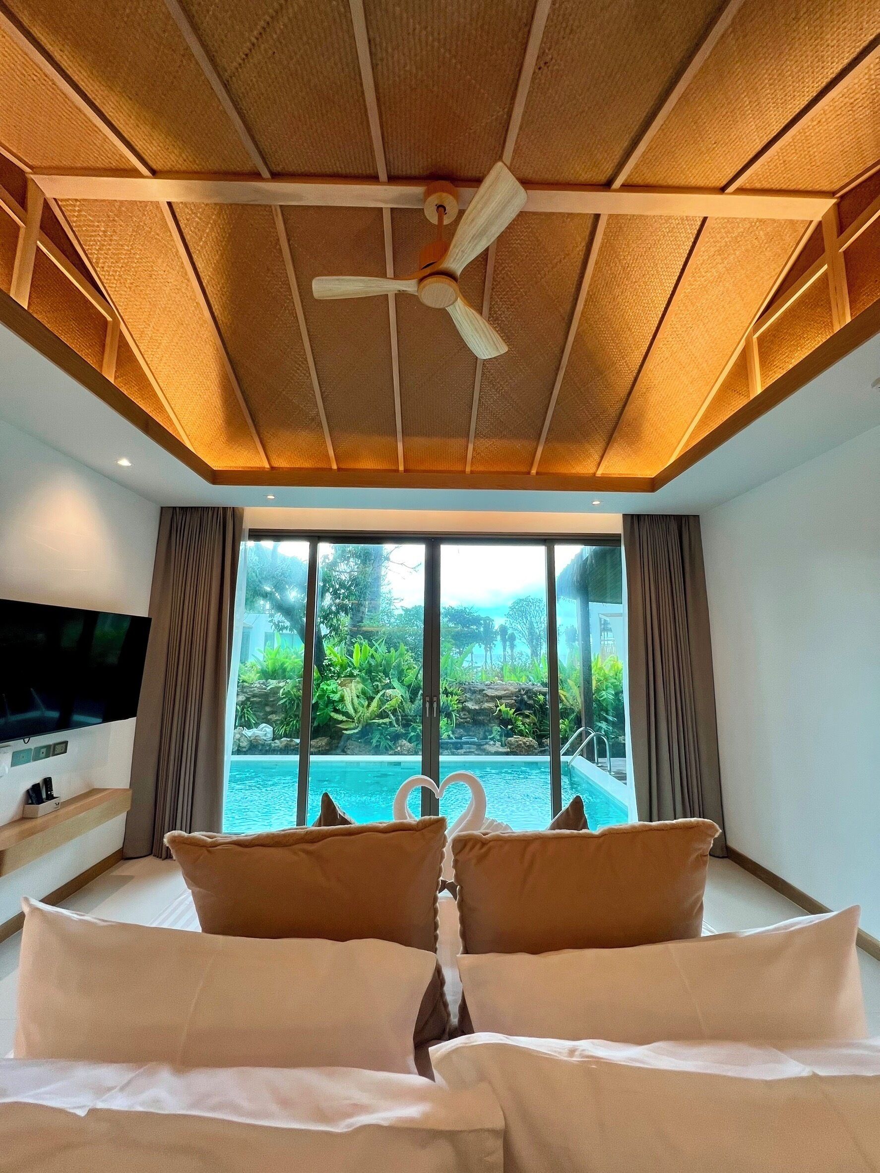 Luxtalay Khanom Hotel