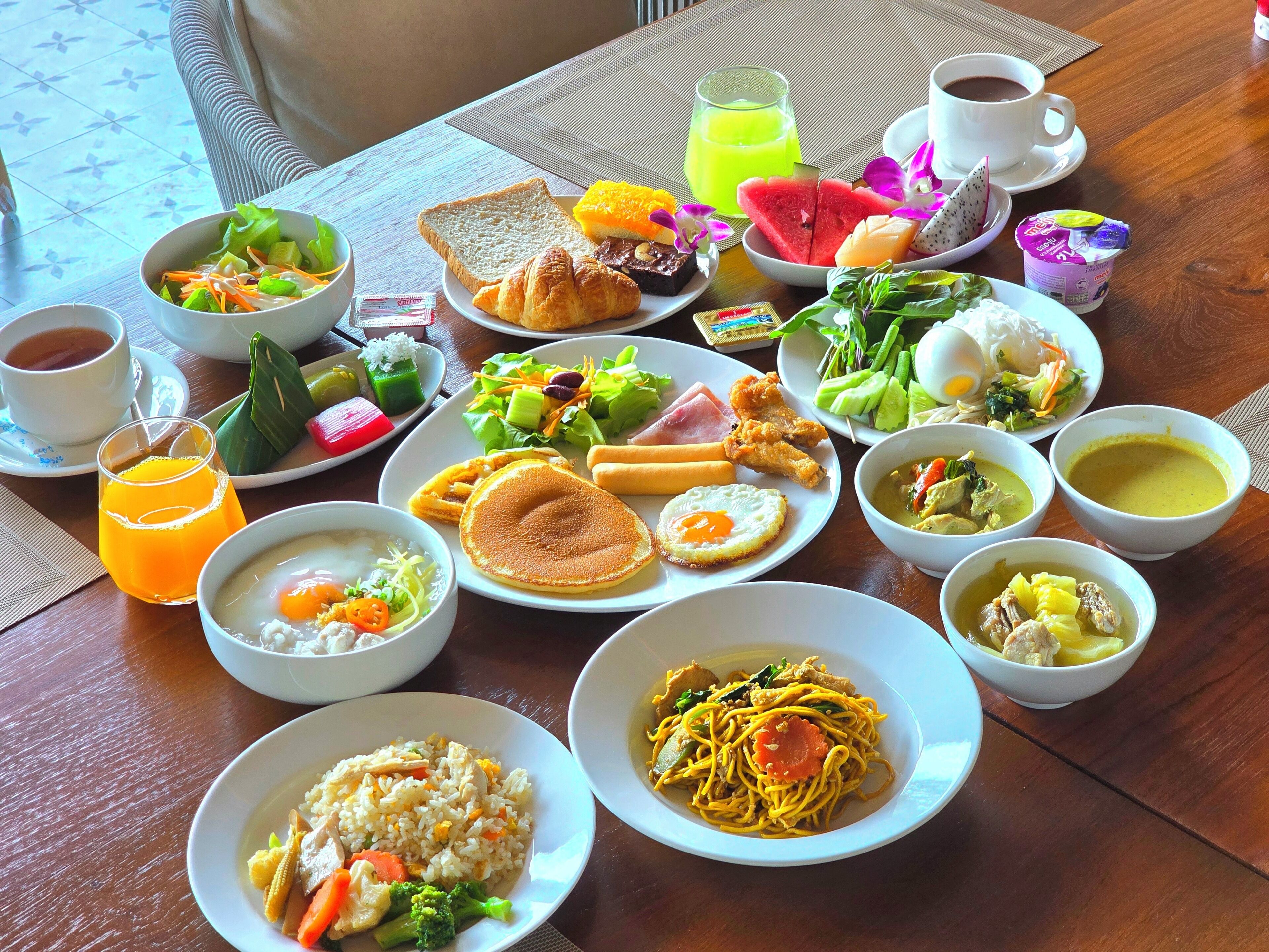 Luxtalay Khanom Hotel