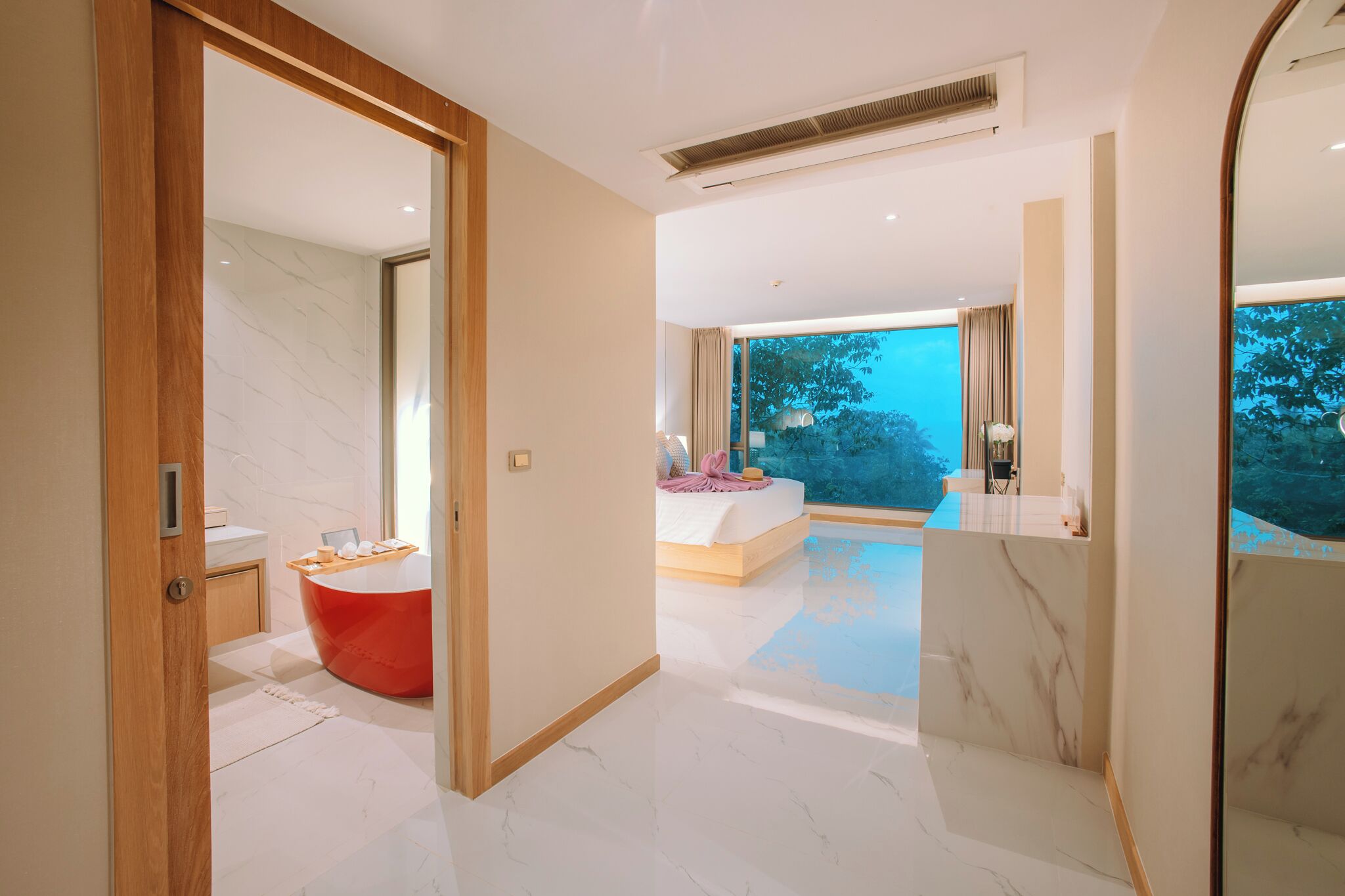 Luxtalay Khanom Hotel