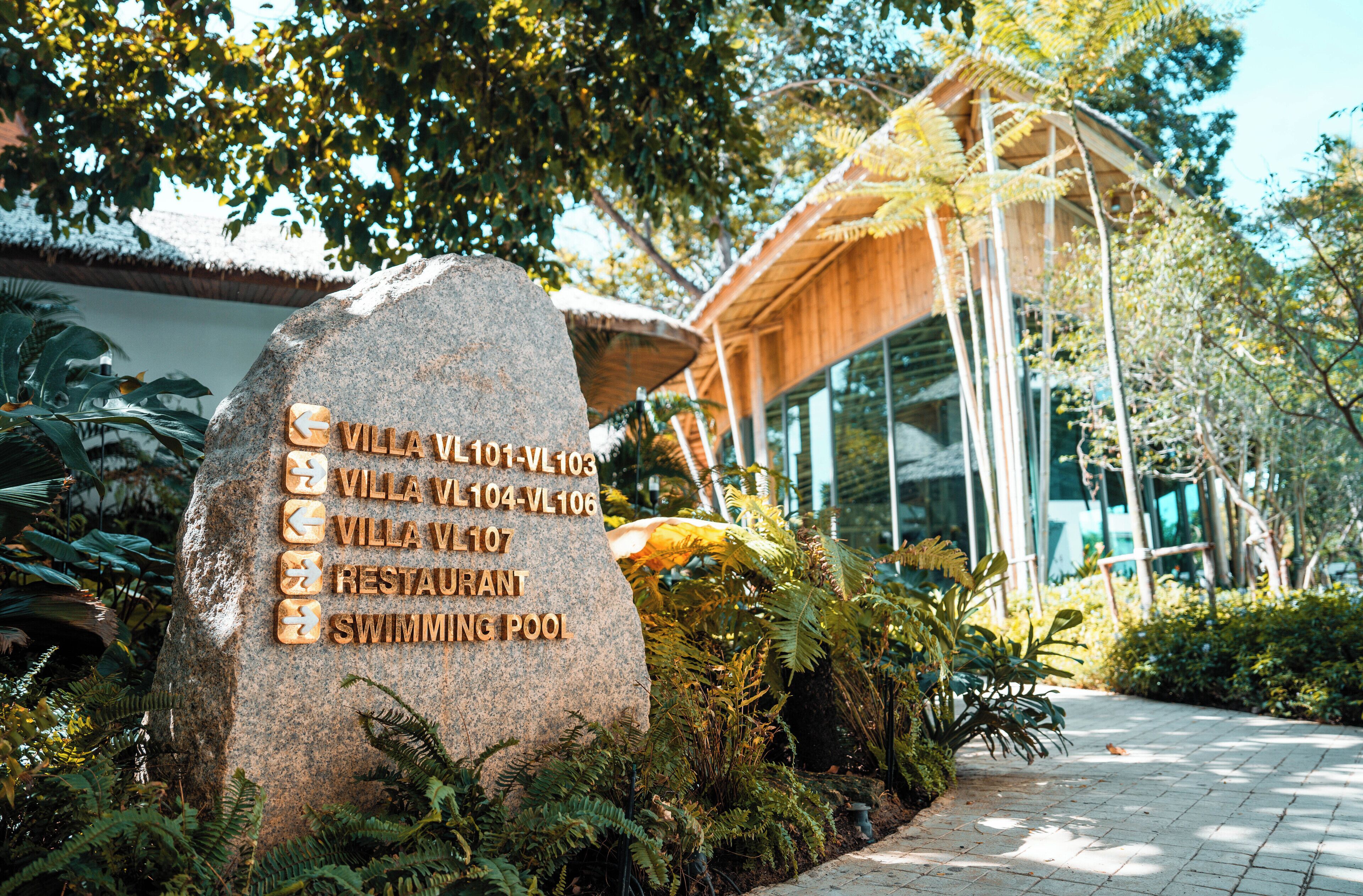 Luxtalay Khanom Hotel