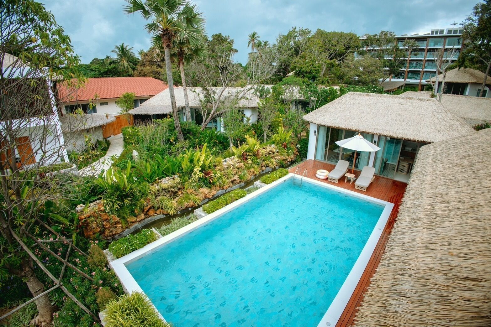 Luxtalay Khanom Hotel