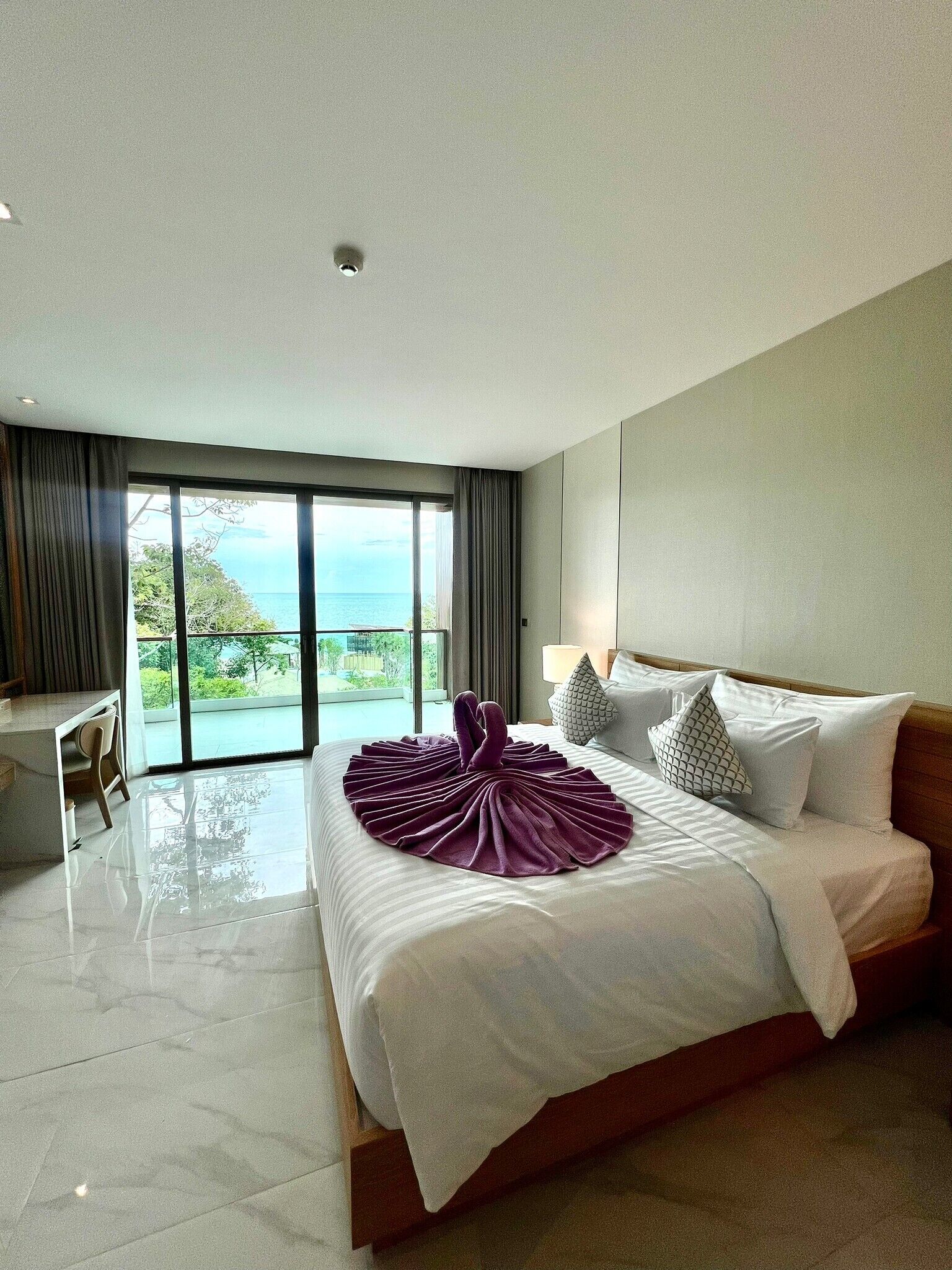 Luxtalay Khanom Hotel