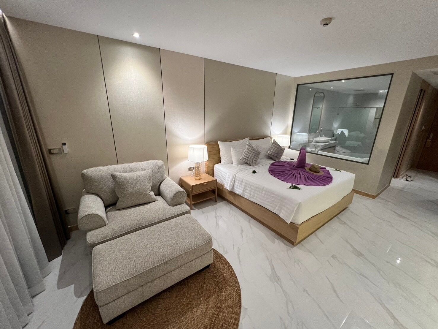 Luxtalay Khanom Hotel