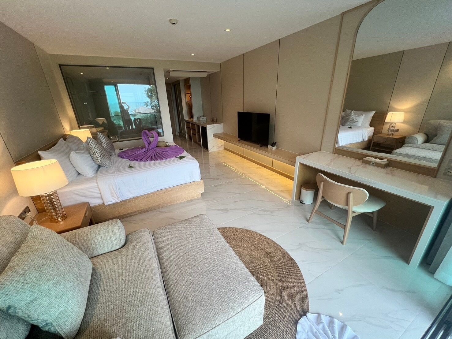 Luxtalay Khanom Hotel