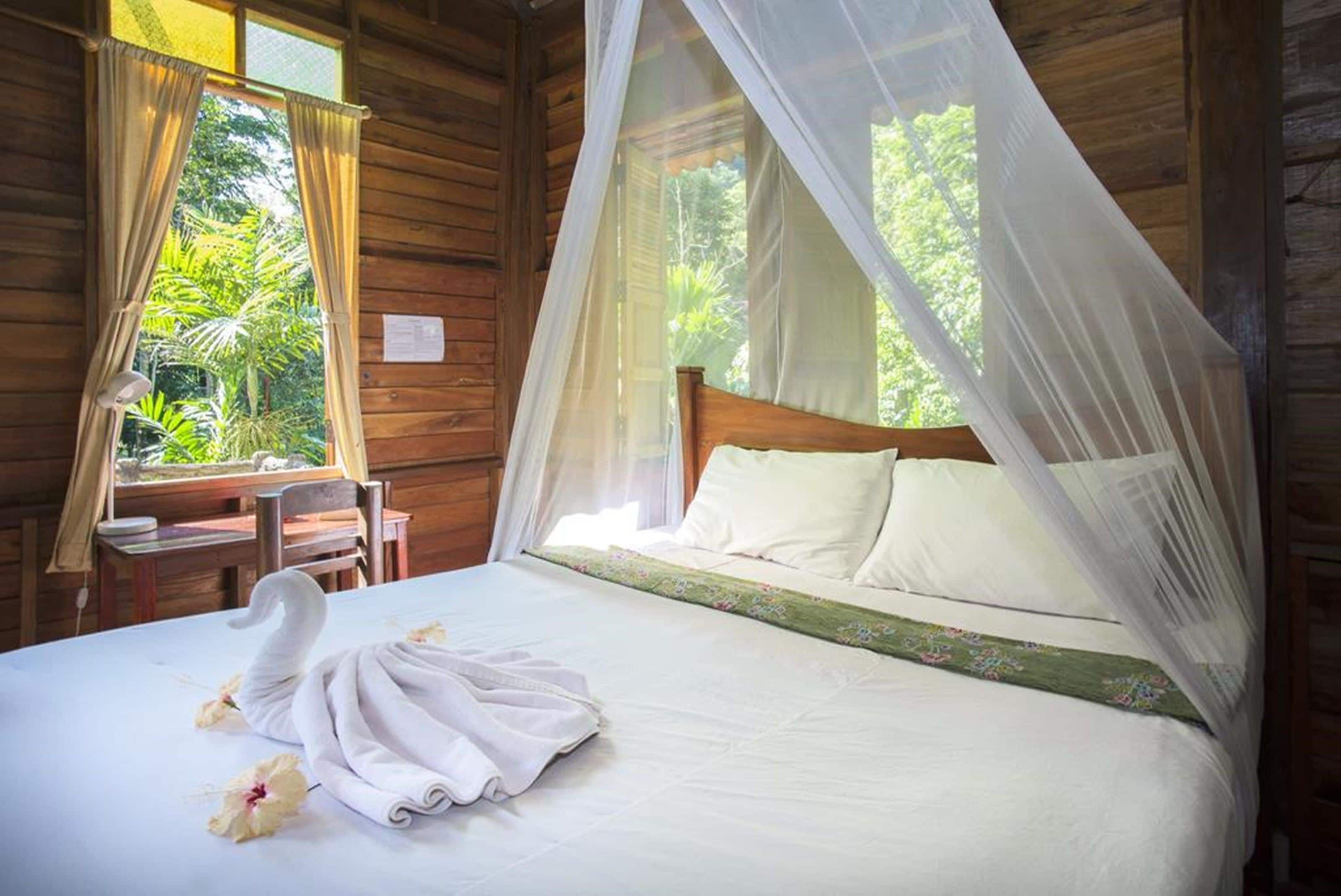 Art's Riverview Lodge
