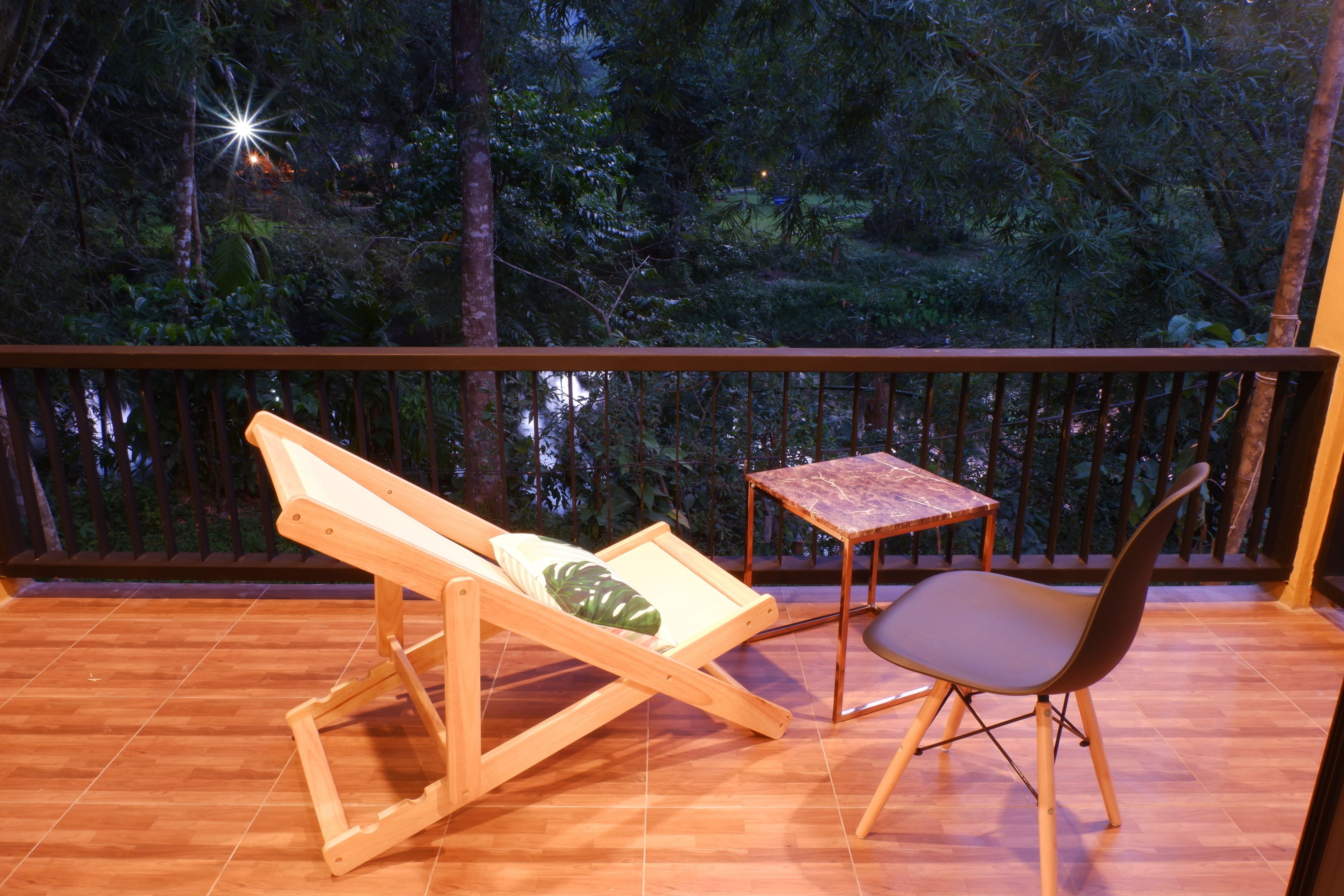 Art's Riverview Lodge