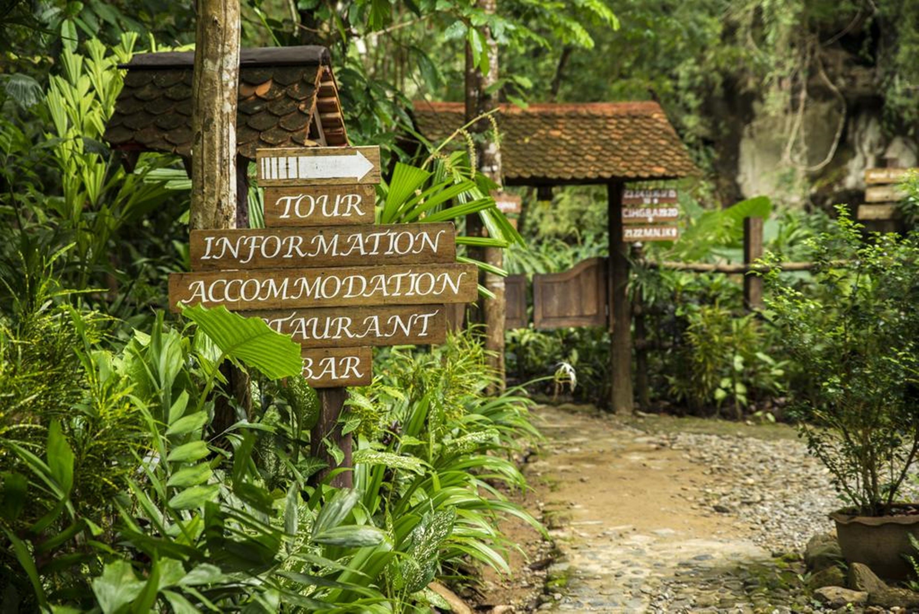 Art's Riverview Lodge