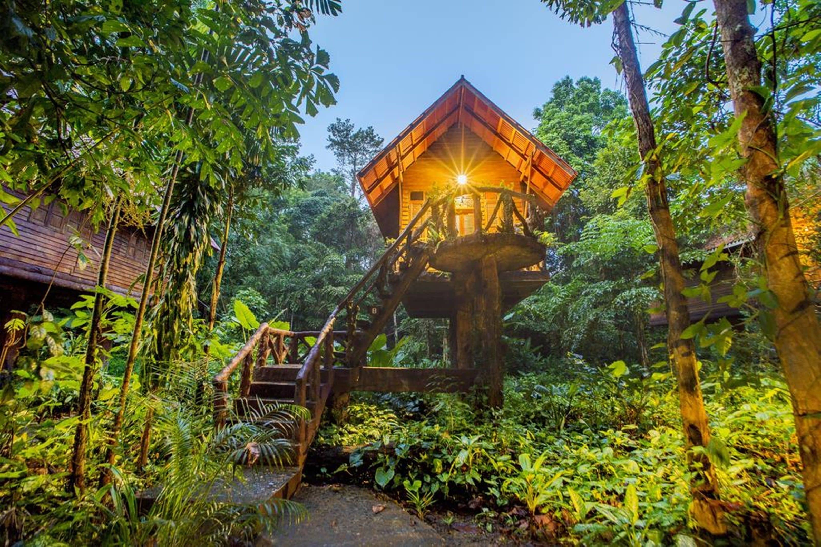 Art's Riverview Lodge
