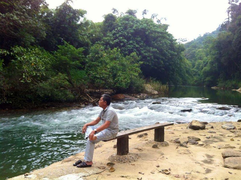 Khaosok Rainforest Resort