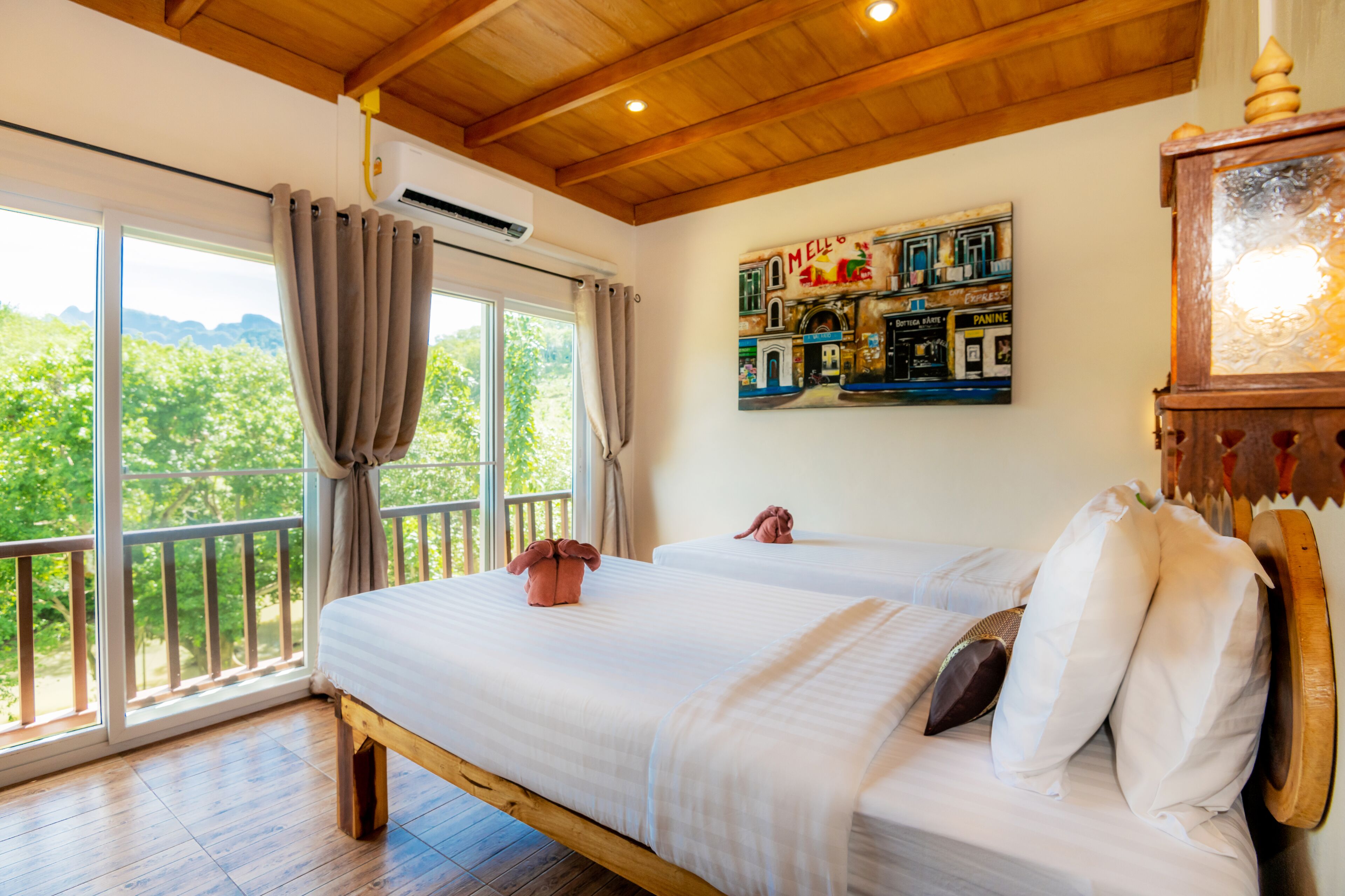 Khao Sok River Home Resort