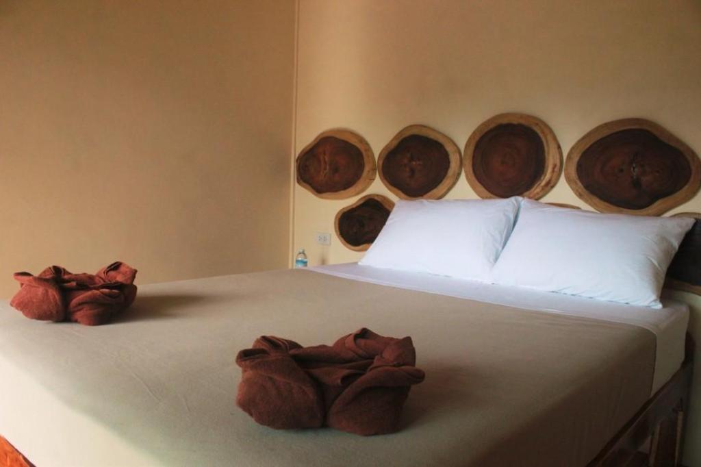 Khao Sok River Home Resort