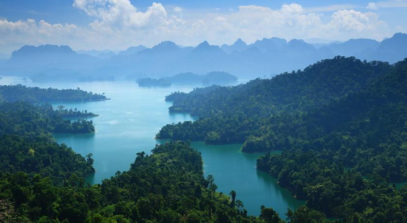 Khao Sok River Home Resort