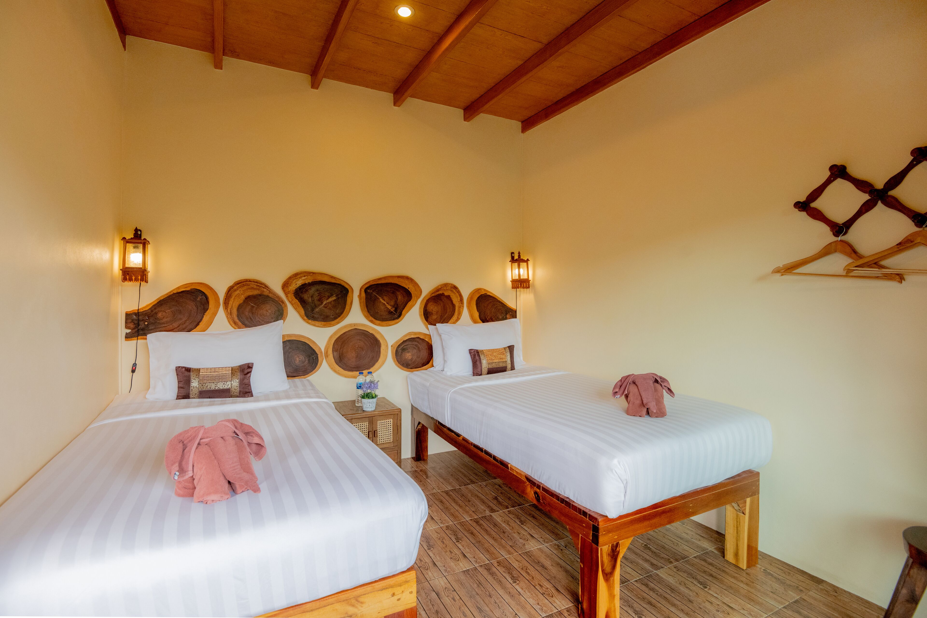 Khao Sok River Home Resort