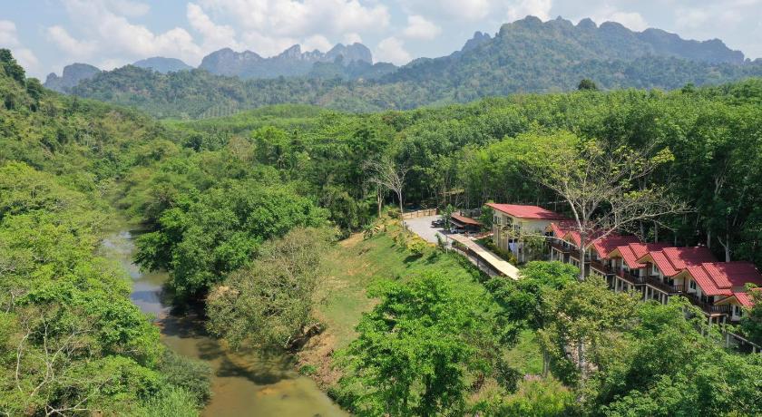 Khao Sok River Home Resort