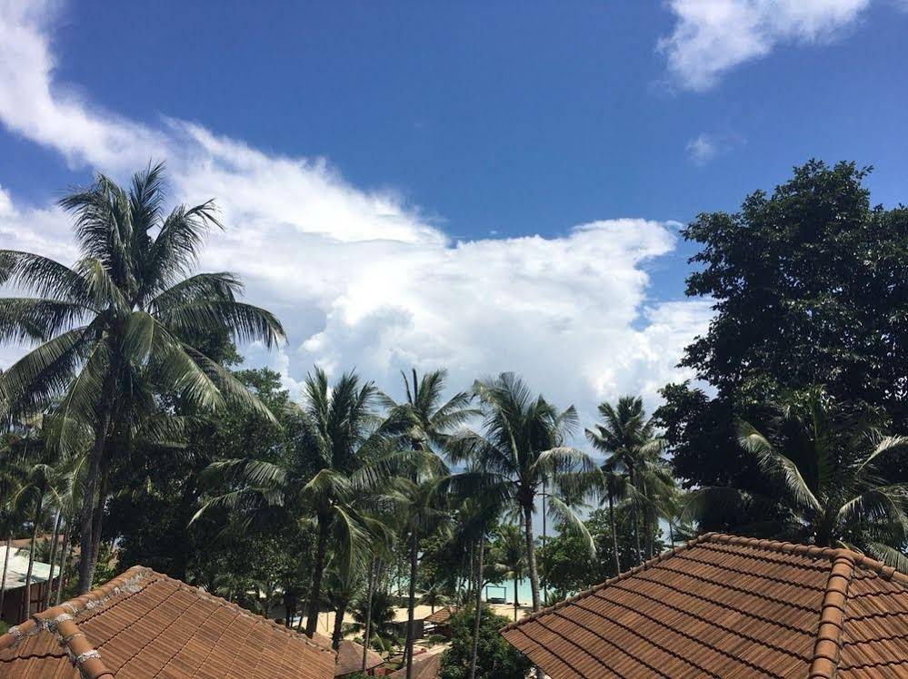 Koh Ngai Resort
