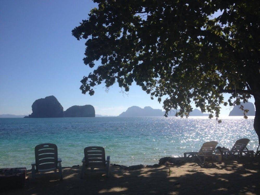 Koh Ngai Resort