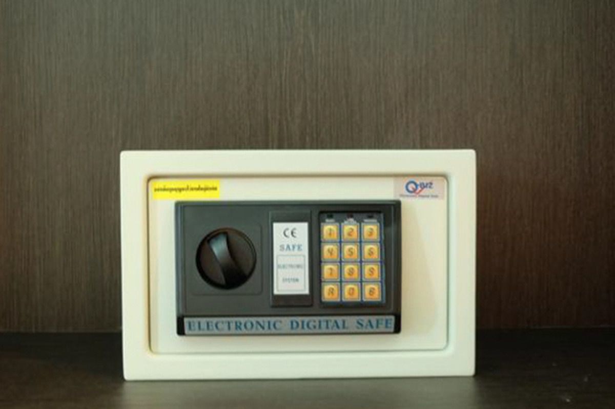 A Plus Hotel