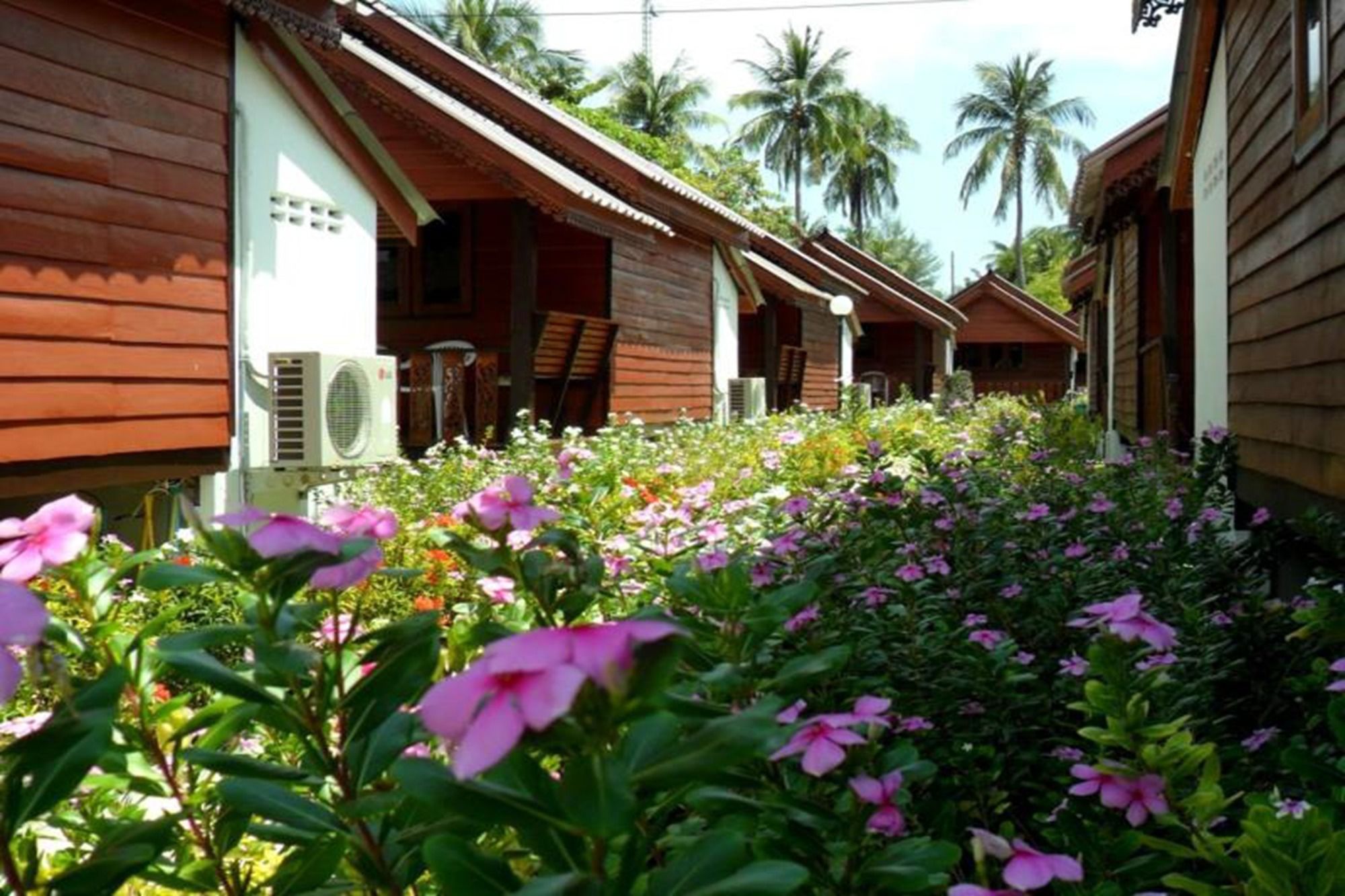 Lipe Power Beach Resort
