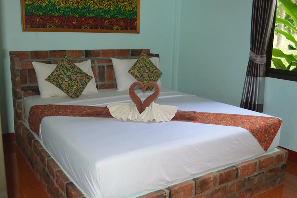 Baan Long Beach