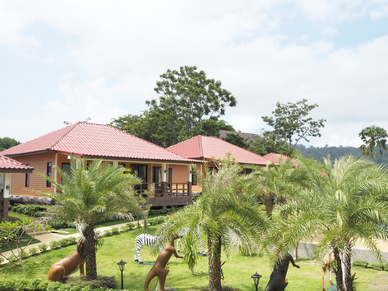 Chomview Resort