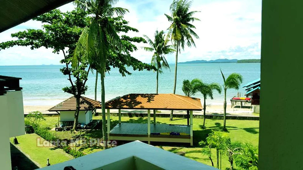 Lanta M P Place