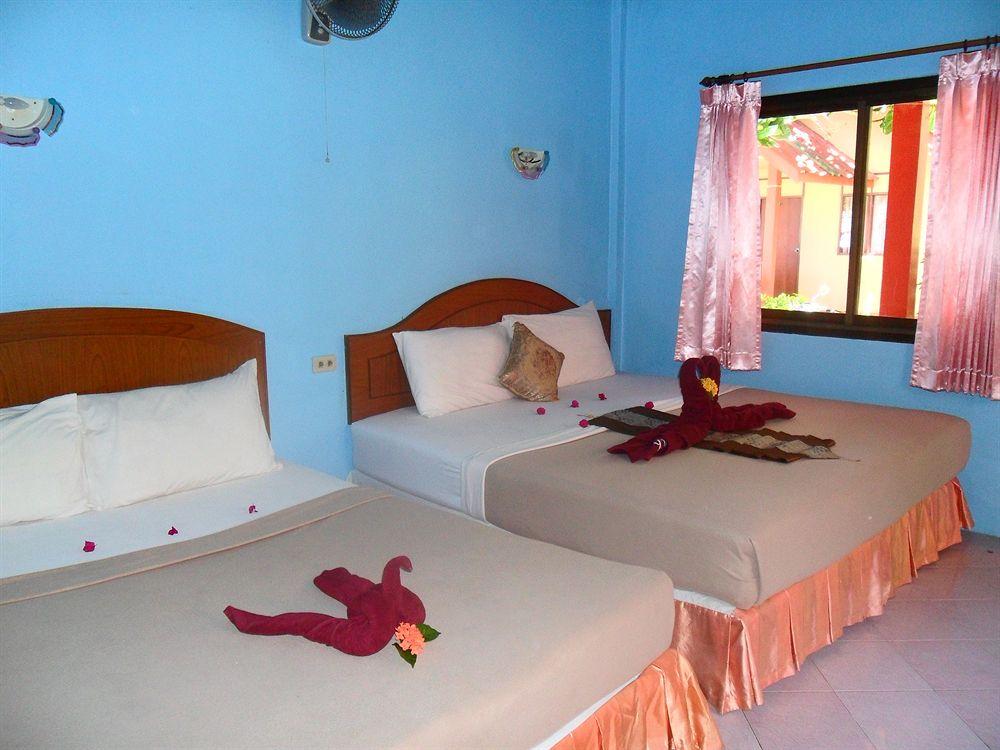 Lanta New Beach Bungalows