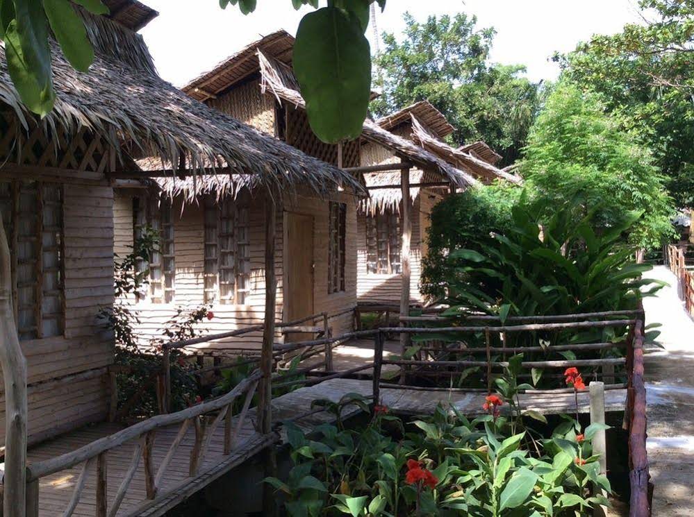 Lanta Riversand Resort