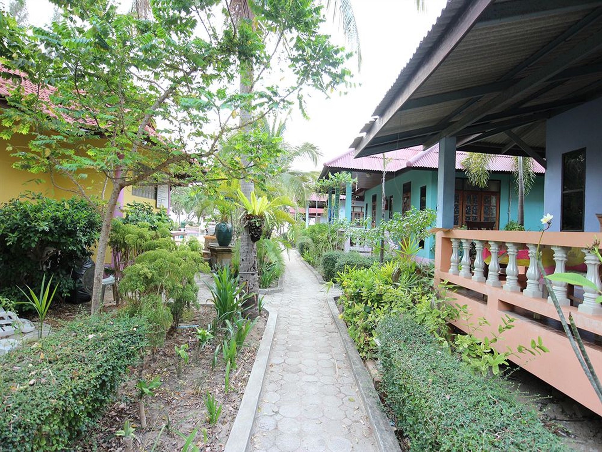 Lanta Villa Resort